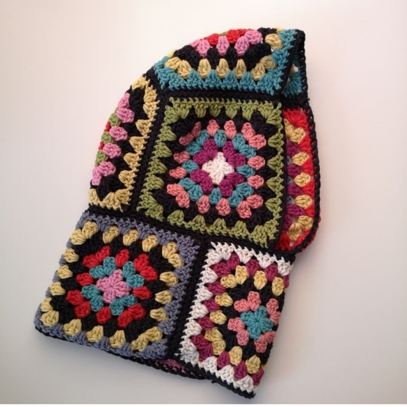 Balaclava Granny Square vintage hat handmade crochet - Picture 9 of 13